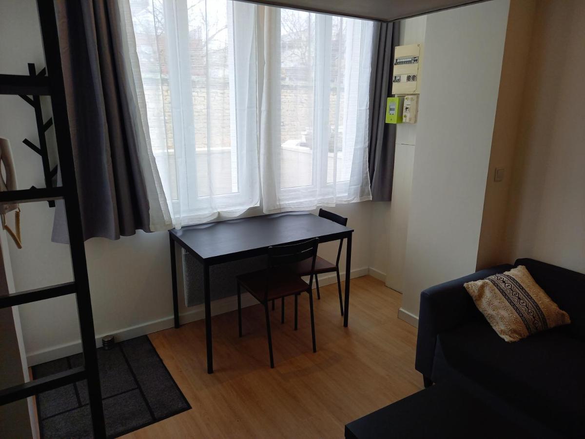 Studio Avec Terrasse En Residence Calme A Dijon. Εξωτερικό φωτογραφία